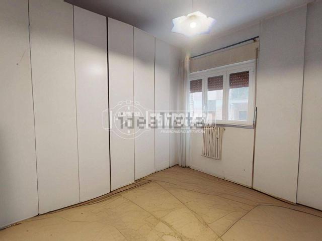 Appartamento in vendita di 116 m² in Viale Alcide De Gasperi, 24