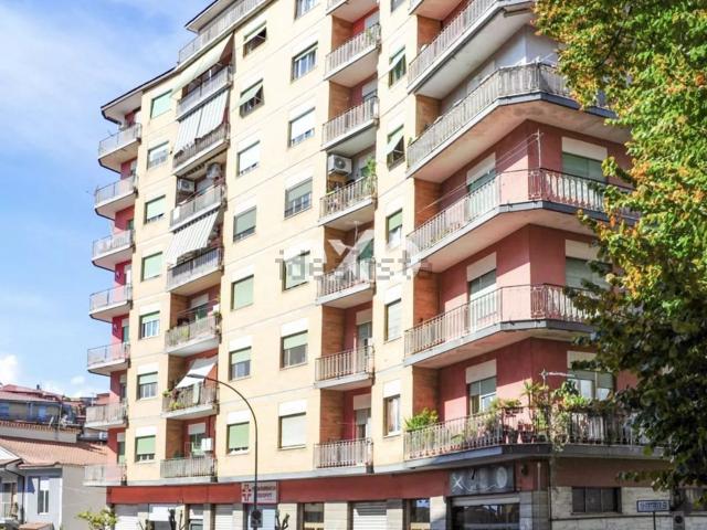 Appartamento in vendita di 116 m² in Viale America Latina, 44