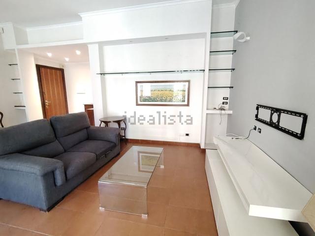 Appartamento in vendita di 116 m² in Viale Beata Vergine del Carmelo