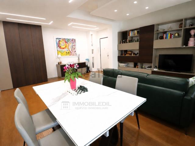 Appartamento in vendita di 116 m² in Viale Somalia