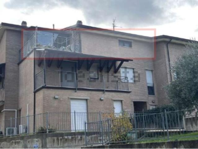 Appartamento in vendita di 116 m² in Contrada Piana Pellegrina