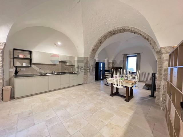 Appartamento in vendita di 116 m² in Largo Baresa, 11