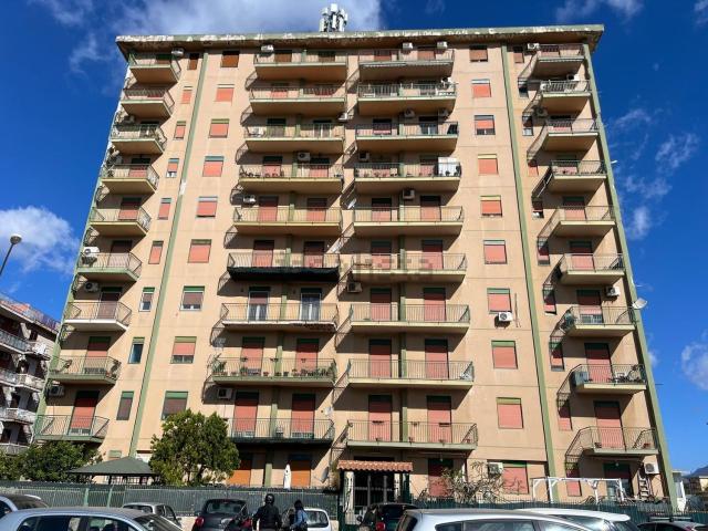 Appartamento in vendita di 116 m² in Piazza Giuseppe Bandi, 1