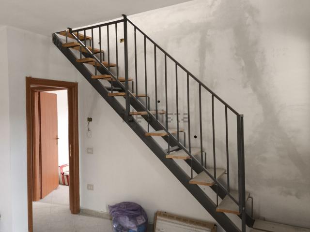 Appartamento in vendita di 116 m² in Piazza Giuseppe Giusti, 55