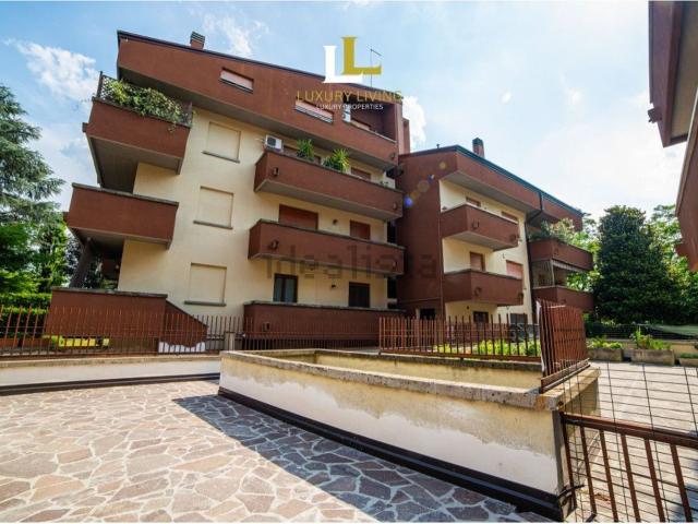 Appartamento in vendita di 117 m² in Strada Sant&apos Eurosia di Jaca