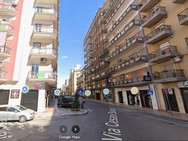 Appartamento in vendita di 117 m² in Via Cesare Battisti