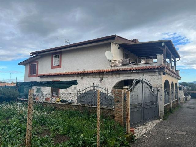 Appartamento in vendita di 117 m² in Via Curcuraci