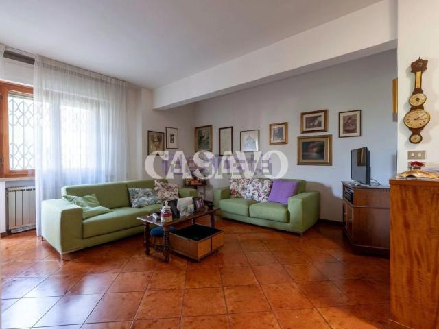Appartamento in vendita di 117 m² in Via Adolfo Omodeo, 4