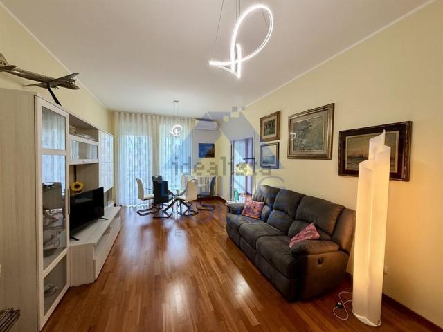 Appartamento in vendita di 117 m² in Via Giuseppe Mazzini, 37
