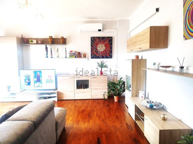 Appartamento in vendita di 117 m² in Via Giuseppe Turri