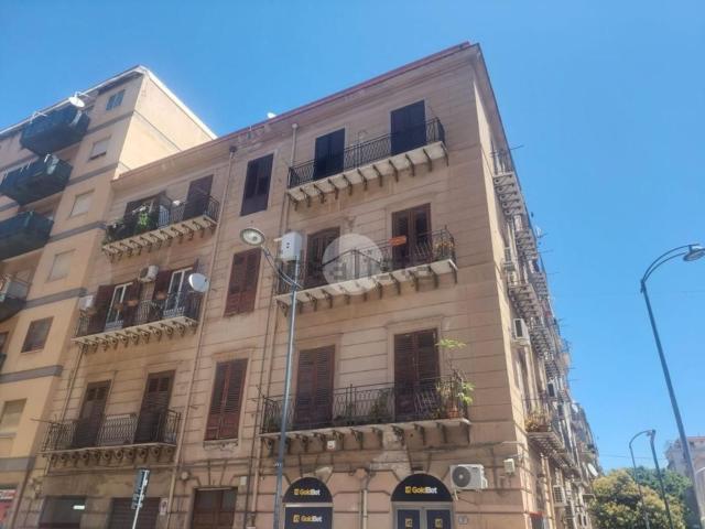 Appartamento in vendita di 117 m² in Via Giacomo Cusmano, 9
