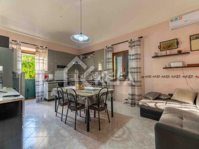 Appartamento in vendita di 117 m² in Via Giacomo Matteotti, 47