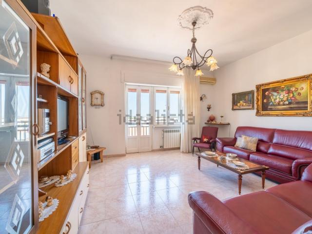 Appartamento in vendita di 117 m² in Via Giovanni XXIII, 3