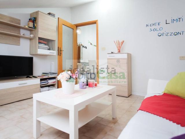 Appartamento in vendita di 117 m² in Via dei Peligni, 30