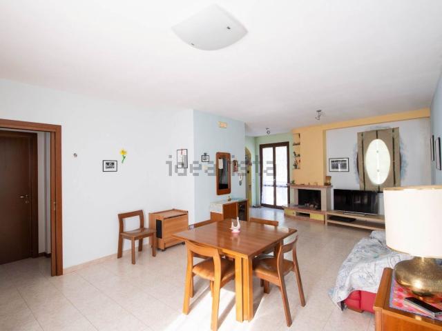 Appartamento in vendita di 117 m² in Via dell&apos Unità, 1