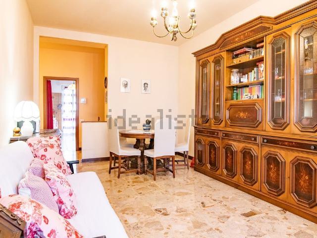 Appartamento in vendita di 117 m² in Via Enrico Mattei, 42