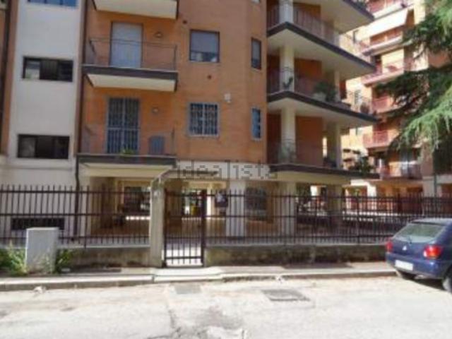 Appartamento in vendita di 117 m² in Via Ernesto Lufino