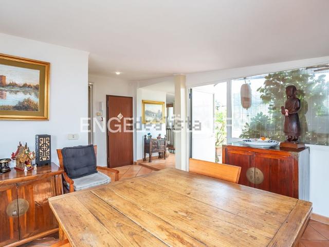 Appartamento in vendita di 117 m² in Via Ettore Giovenale