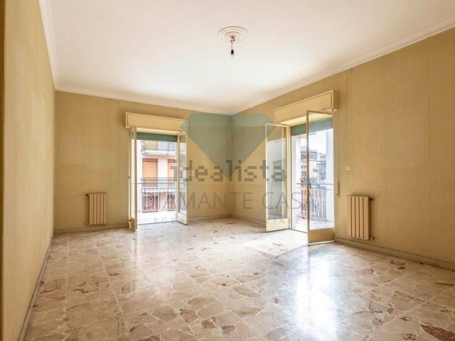 Appartamento in vendita di 117 m² in Via Massimo D&apos Azeglio, 48