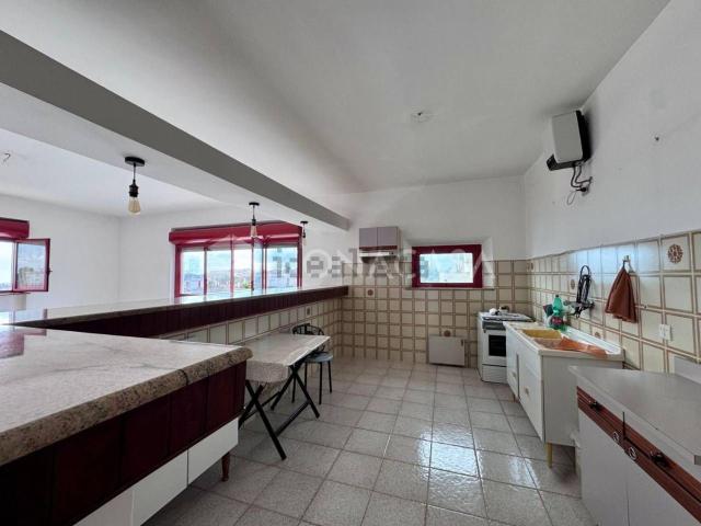 Appartamento in vendita di 117 m² in Via Sacerdote P. Lisi