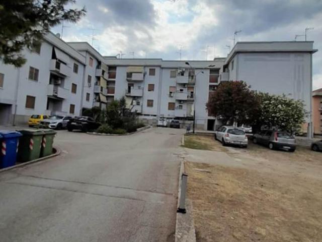 Appartamento in vendita di 117 m² in Via Salso