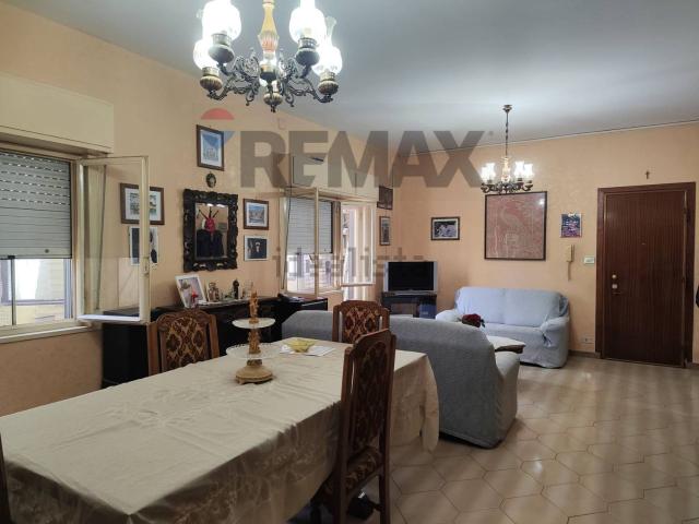 Appartamento in vendita di 117 m² in Via Santi Amato, 42