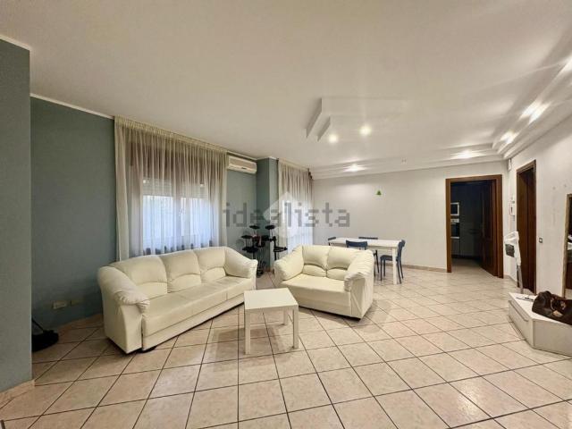 Appartamento in vendita di 117 m² in Via P. Mascagni, 15