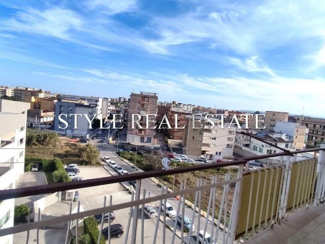 Appartamento in vendita di 117 m² in Via Paternò, 81