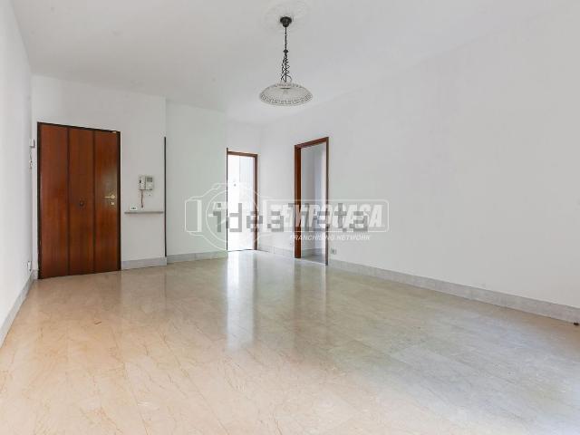 Appartamento in vendita di 117 m² in Via Tommaso Edison, 9