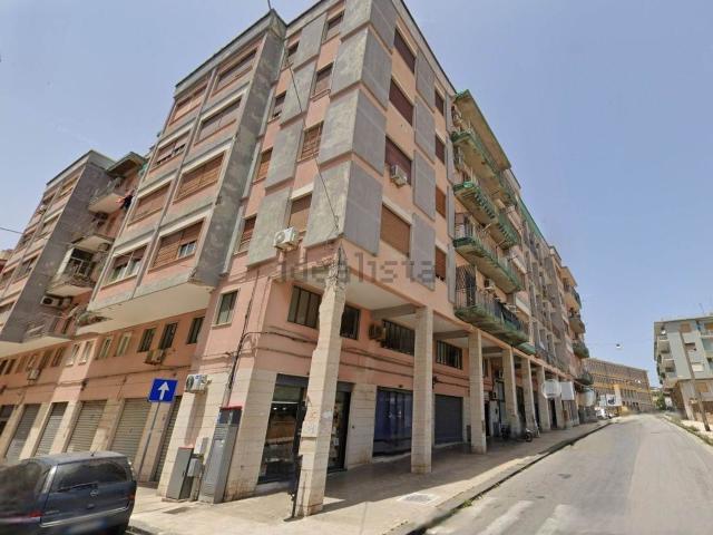 Appartamento in vendita di 117 m² in Via Torino