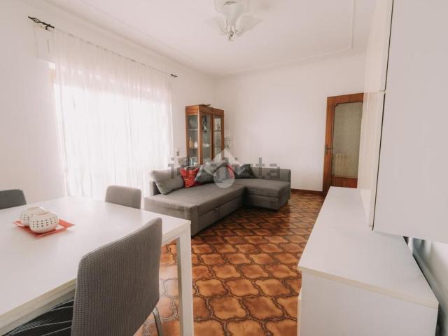 Appartamento in vendita di 117 m² in Via Veio, 17