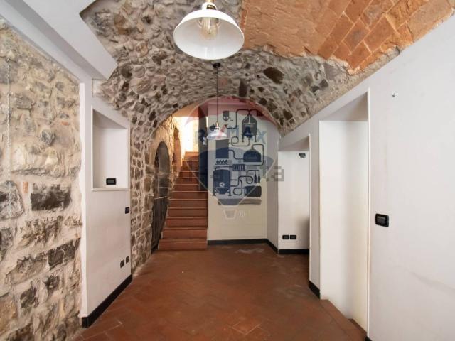Appartamento in vendita di 117 m² in Vicolo Borni, 27