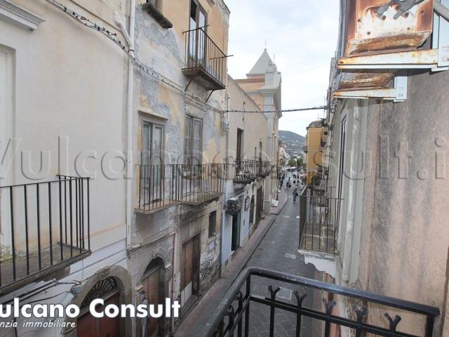 Appartamento in vendita di 117 m² in Corso Vittorio Emanuele II, 42