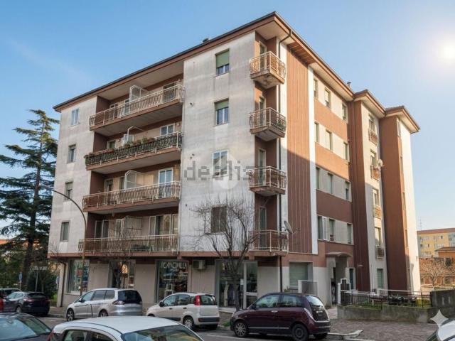 Appartamento in vendita di 117 m² in Corso Europa, 46