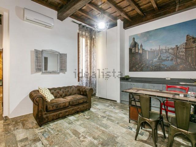 Appartamento in vendita di 117 m² in Piazza di Pasquino