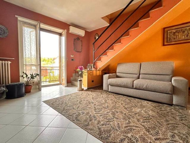 Appartamento in vendita di 117 m² in Strada Genova, 72
