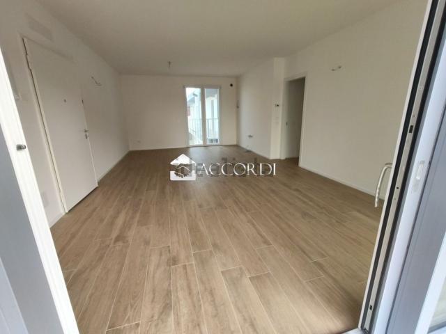 Appartamento in vendita di 118 m² in Via Roma