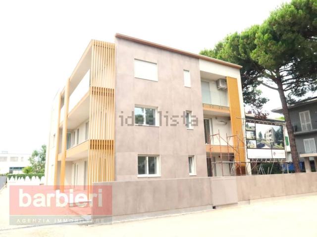 Appartamento in vendita di 118 m² in Via Caduti per la Libertà
