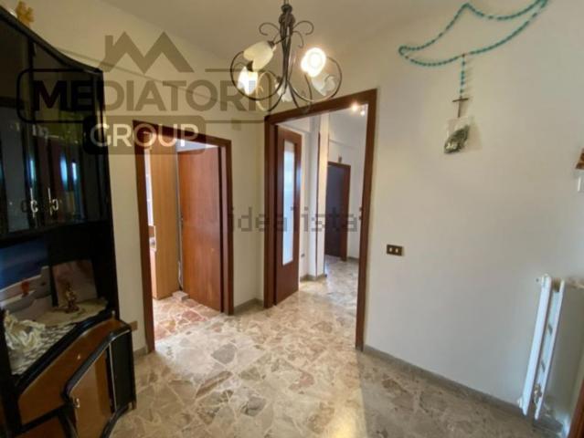 Appartamento in vendita di 118 m² in Via Chiaro Davanzati, 1