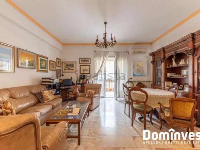 Appartamento in vendita di 118 m² in Via Adolfo Albertazzi