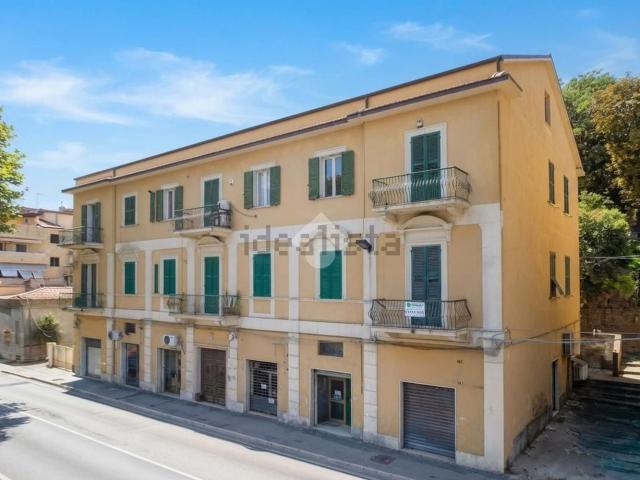 Appartamento in vendita di 118 m² in Via Adriatica, 278