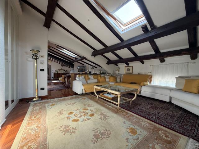 Appartamento in vendita di 118 m² in Via Augusto Murri, 12
