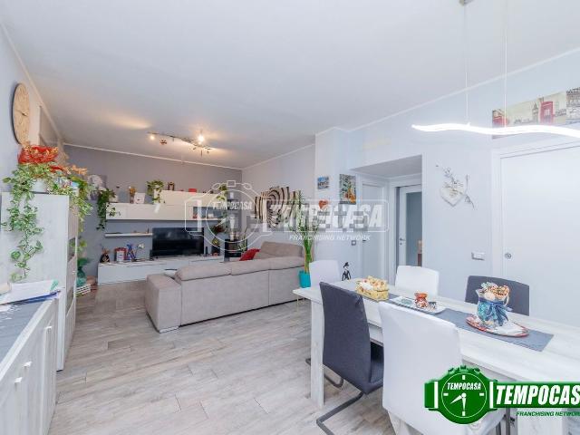Appartamento in vendita di 118 m² in Via Giuseppe di Vittorio, 5