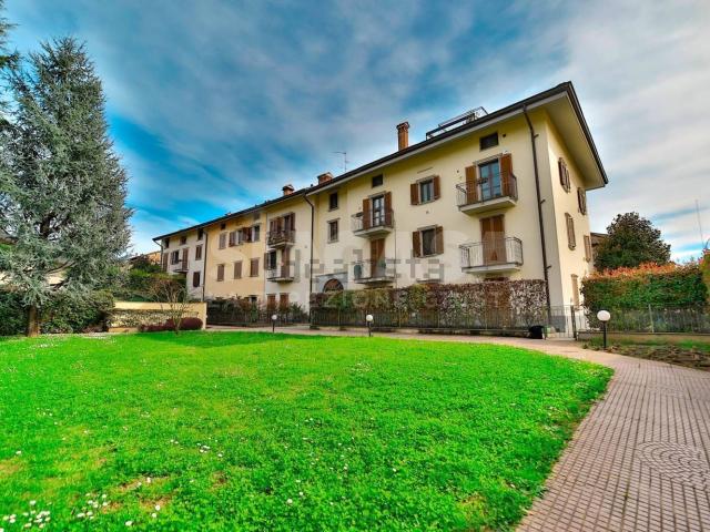 Appartamento in vendita di 118 m² in Via Giuseppe Mazzini, 31
