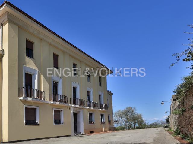 Appartamento in vendita di 118 m² in Via Giuseppe Ninci
