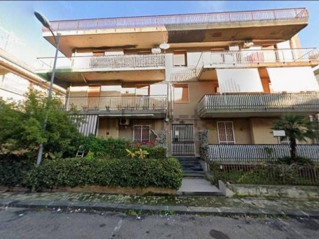 Appartamento in vendita di 118 m² in Via Giacomo Matteotti, 36