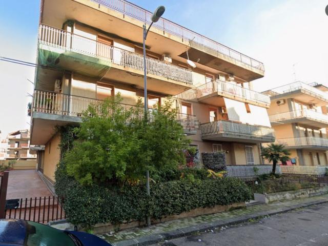 Appartamento in vendita di 118 m² in Via Giacomo Matteotti