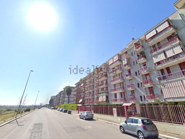 Appartamento in vendita di 118 m² in Via Giovanni Candura, 44