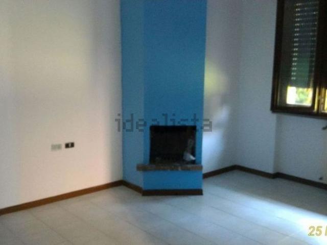 Appartamento in vendita di 118 m² in Via Girolamo da Fano