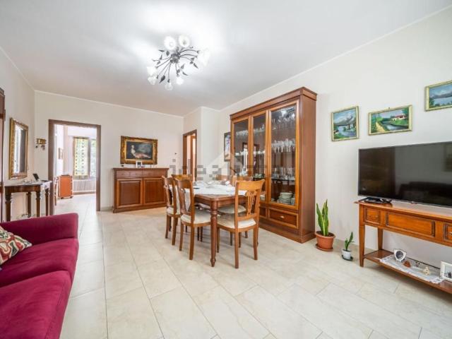 Appartamento in vendita di 118 m² in Via Dardano Fenulli, 59